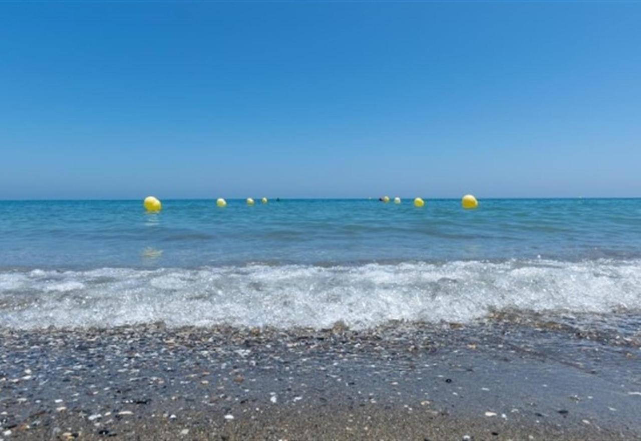 Beach Apartment Montemarcarihuela 托雷莫利诺斯 外观 照片