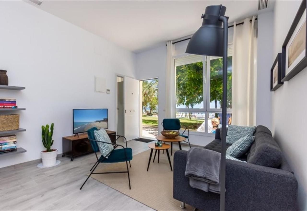 Beach Apartment Montemarcarihuela 托雷莫利诺斯 外观 照片