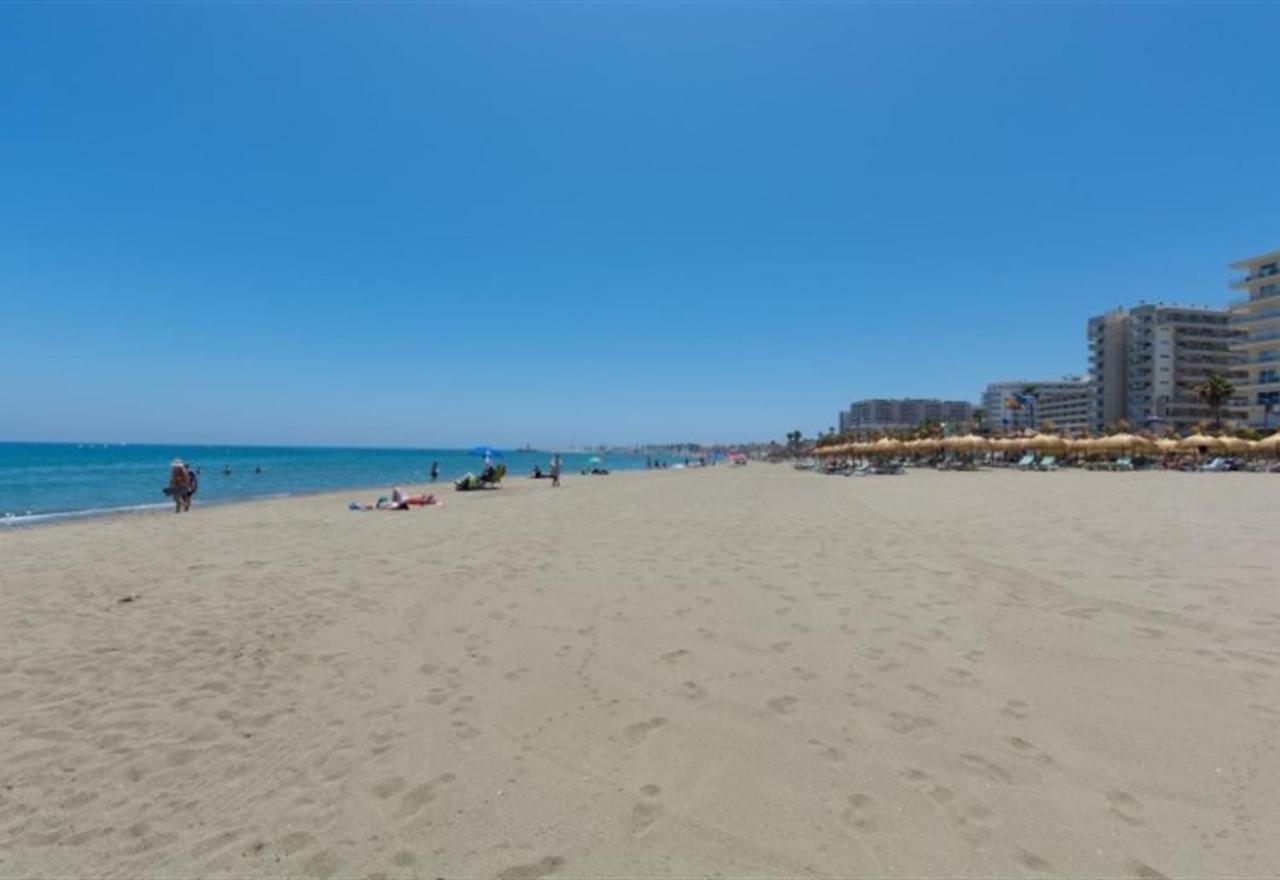 Beach Apartment Montemarcarihuela 托雷莫利诺斯 外观 照片